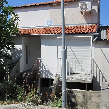 Apartman Zaglav