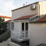 Zaglav Apartament *